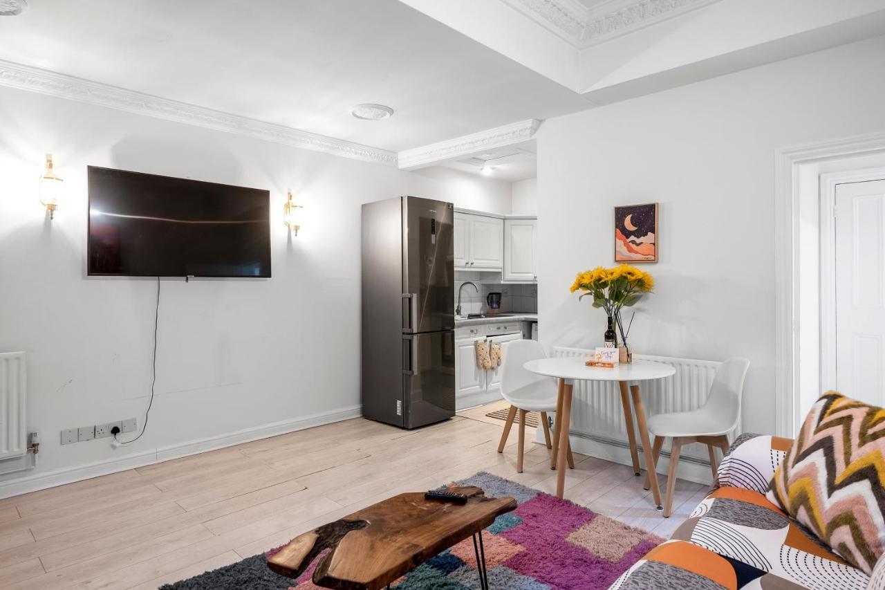 Hyde Park Fabulous Apartment ลอนดอน ภายนอก รูปภาพ